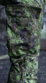 erivormi-püksid-eesti-digilaik-enar-detailid1