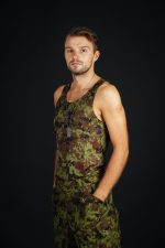 maika-eesti-digilaik-profline-militaar-külg