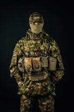 profline-militaar-chest-rig-peter-eesti-digilaik-modell-eest