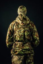 profline-militaar-chest-rig-peter-eesti-digilaik-modell-selg