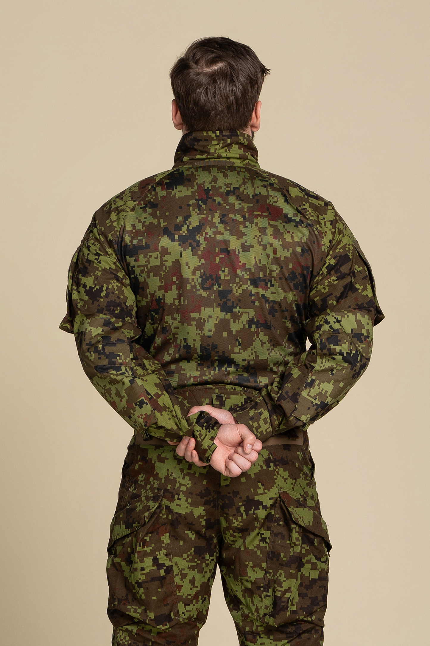 profline-militaar-kuulivestialune-särk-Henry-eesti-digilaik-tagant