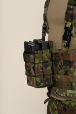 kahe-salve-tasku-roomet-profline-militaar-eesti-digilaik